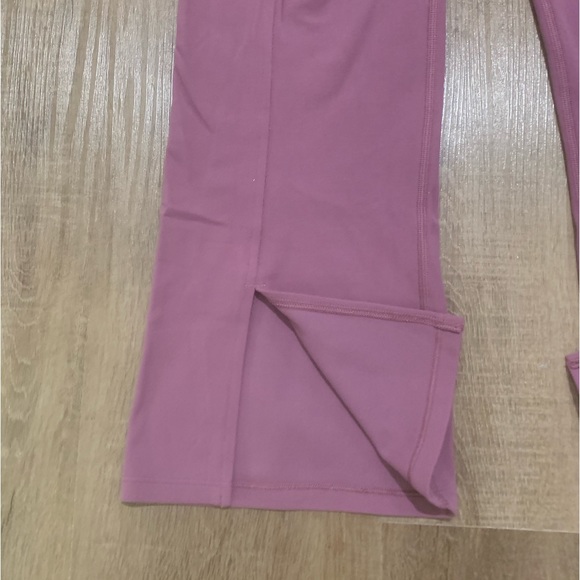 Lululemon Flare High-Rise Crop 21" in Vintage Plum - Picture 5 of 7
